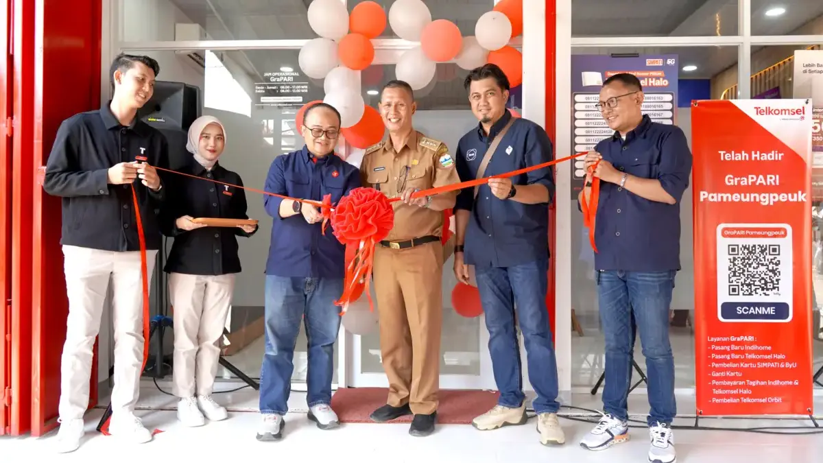 GraPARI Pameungpeuk Resmi Hadir, Warga Garut Selatan Kini Tak Perlu Jauh Akses Layanan Telkomsel
