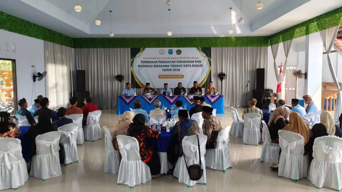 FKUB Kotq Banjar menggelar pembinaan penguatan kerukunan dan moderasi beragama, Kamis (3/9/2026). (Cecep Herdi