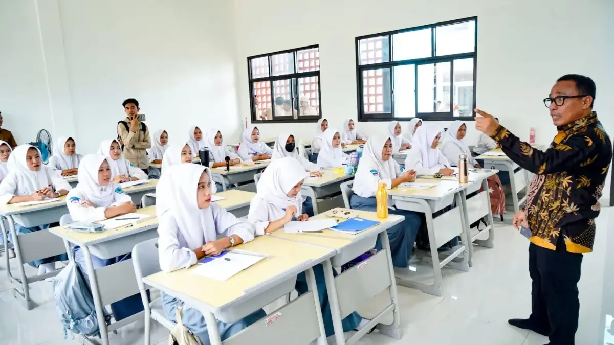 Perkuat Kompetensi Siswa, SMK Gandeng 64 Perusahaan jadi Living Lab Perkuat Kompetensi Siswa, SMK Gandeng 64 Perusahaan jadi Living Lab