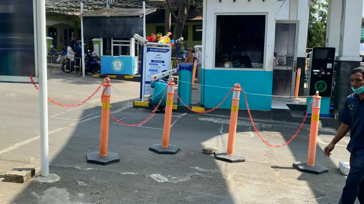 Parkir Rp7 Ribu di RSUD KHZ Musthafa Bikin Warga Geram, DPRD Akhirnya Turun Tangan Warga keluhkan mahalnya tarif parkir RSUD KHZ Musthafa/Foto: Istimewa