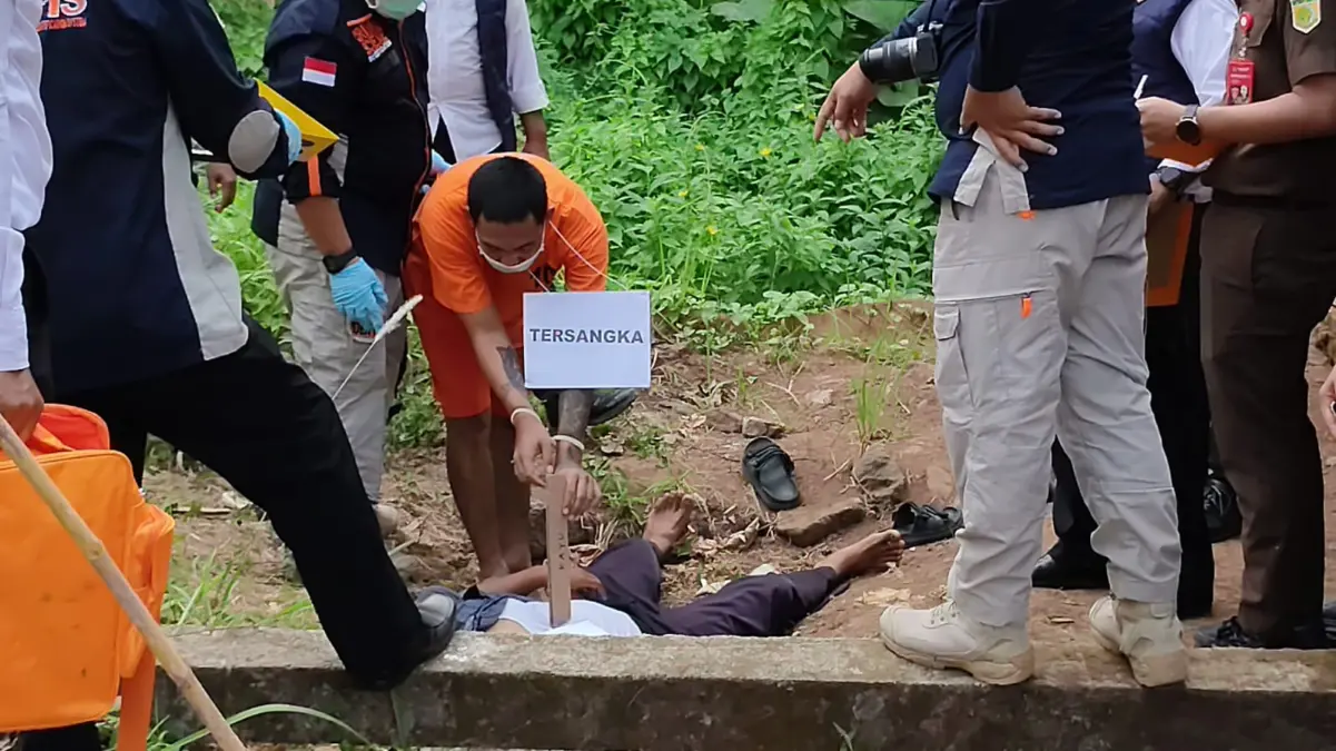Rekonstruksi 49 Adegan Ungkap Pembunuhan Berencana Pak Ogah di Banjar, Pelaku Dendam Sejak 4 Tahun Lalu