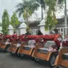 220 Tukang Becak Lansia Tasikmalaya Dapat ‘Kendaraan Baru’ dari Presiden