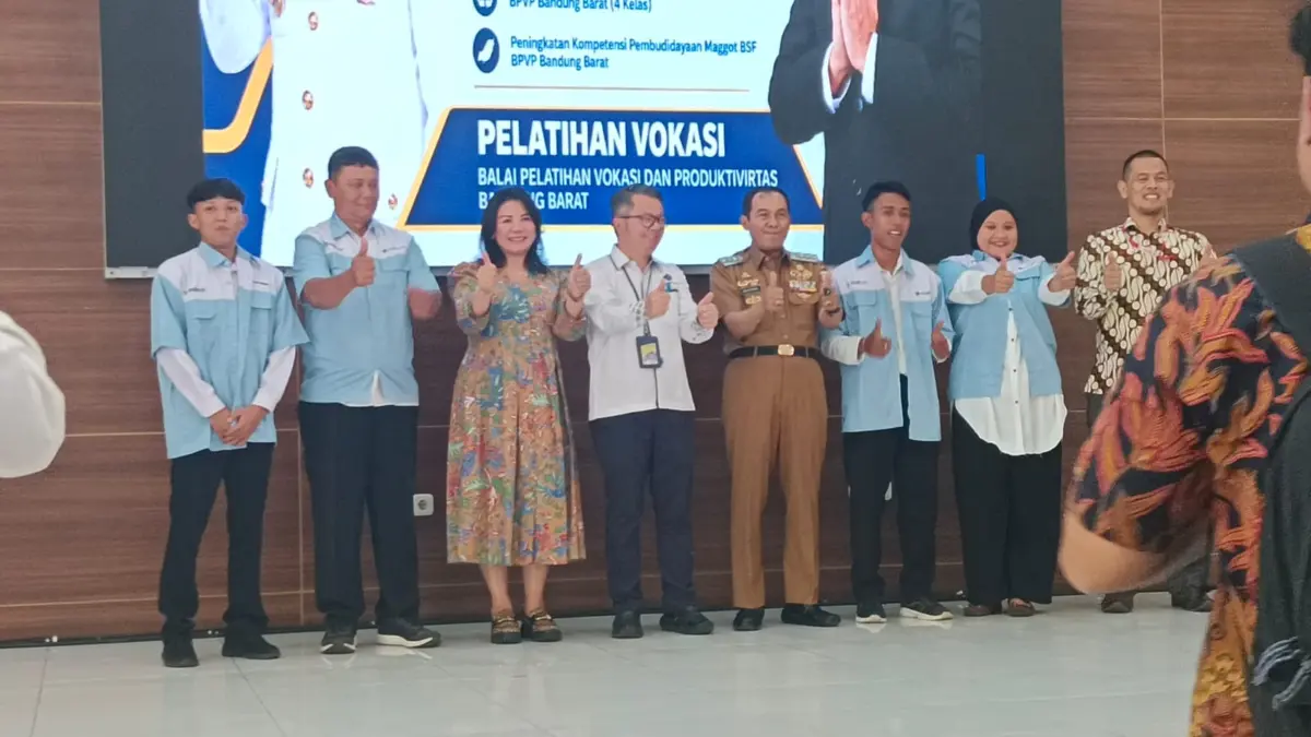 Tak Hanya Persoalan Sampah, Ngatiyana Dorong Green Jobs untuk Ketahanan Pangan di Cimahi Tak Hanya Persoalan Sampah, Ngatiyana Dorong Green Jobs untuk Ketahanan Pangan di Cimahi