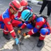 Damkar KBB Tak Sekadar Jinakkan Api, Beragam Masalah Warga Ikut Ditangani