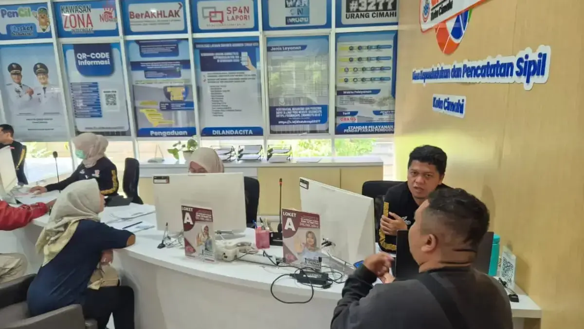 Aktivitasi IKD Warga Cimahi Terus Meningkat, Disdukcapil Catat Antusiasme Tinggi Aktivitasi IKD Warga Cimahi Terus Meningkat, Disdukcapil Catat Antusiasme Tinggi