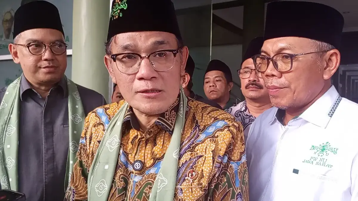 Rubah Pola Pikir Kaum Pra Sejahtera, BP Taskin Gandeng PWNU Jabar Kepala Badan Percepatan Pengentasan Kemiskinan (BP Taskin) Budiman Sudjatmiko saat di PWNU Jabar. (son)