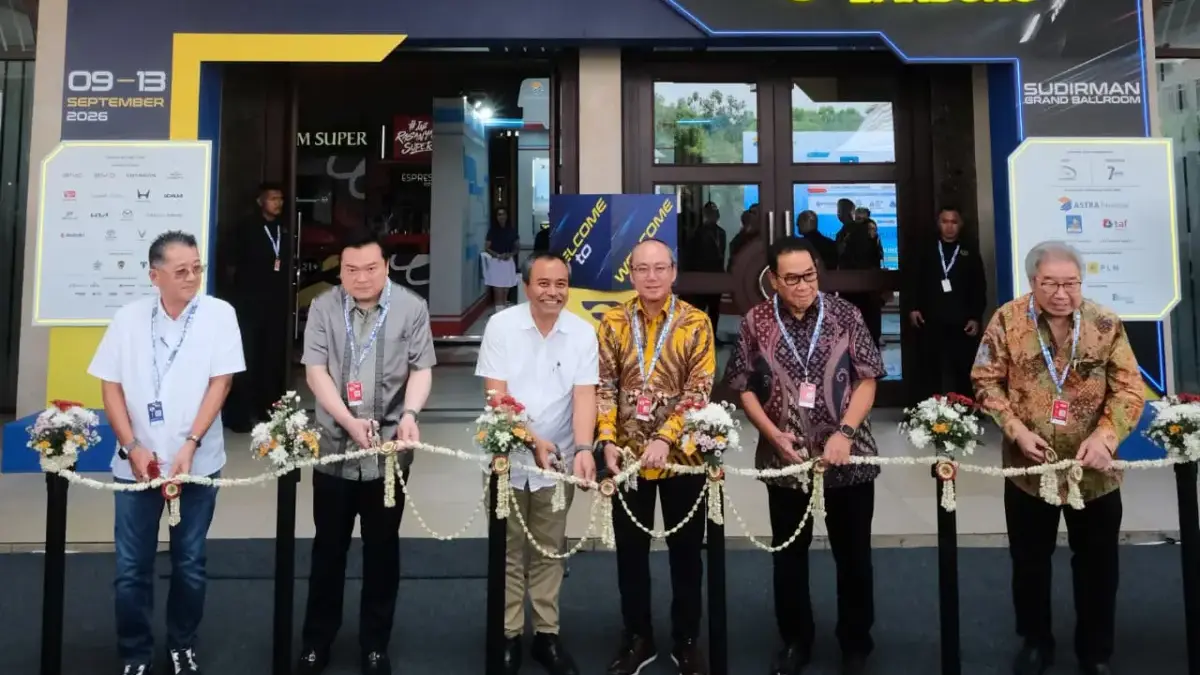 GIIAS Bandung 2026 Resmi Dibuka, 19 Merek Otomotif Global Siap Pamerkan Teknologi Terbaru GIIAS Bandung 2026 Resmi Dibuka, 19 Merek Otomotif Global Siap Pamerkan Teknologi Terbaru