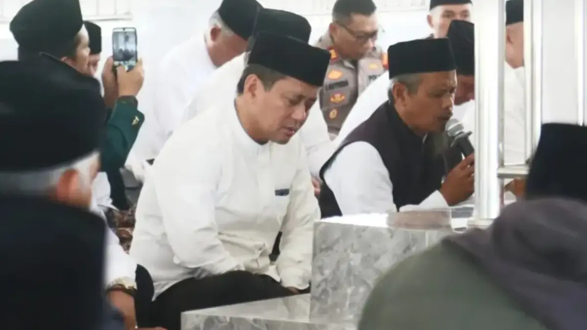 Jelang Hari Santri 2026, Bupati Cecep Mulai Safari Ziarah Ulama Tasikmalaya