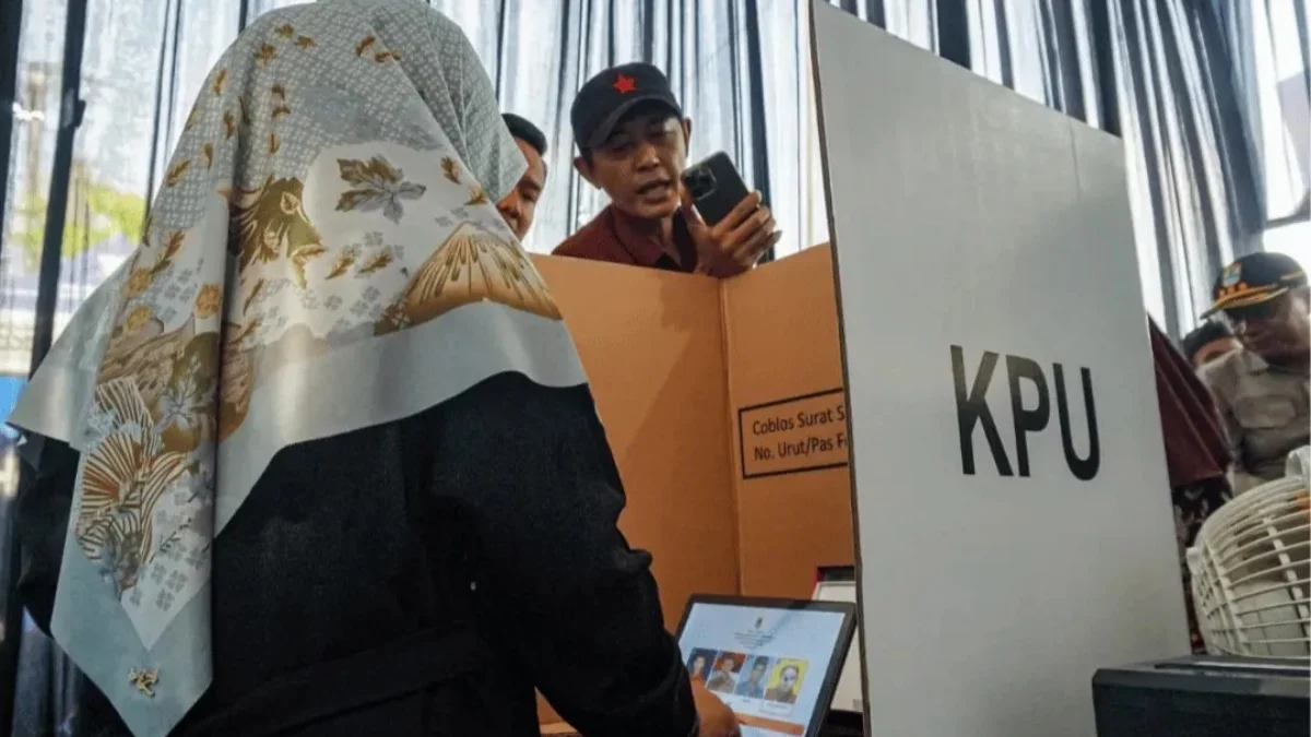 Ilustrasi pilkades digital di Jawa Barat. (Dok DPMDesa)