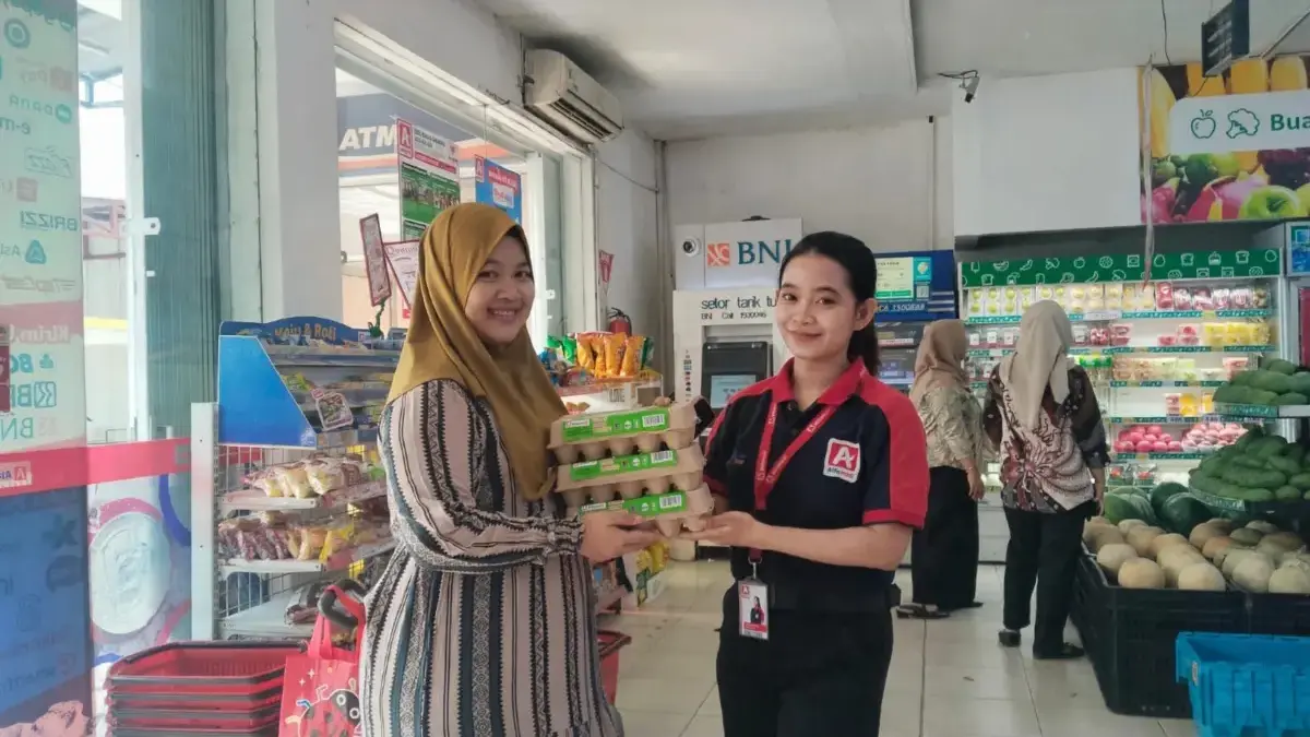 Cegah Stunting di Kabupaten Bekasi, Alfamidi Kembali Salurkan Ribuan Telur Cegah Stunting di Kabupaten Bekasi, Alfamidi Kembali Salurkan Ribuan Telur