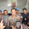 Polisi Tetapkan 13 orang Tersangka dalam Insiden Penyerangan Petugas di Simpang Sulanjana 