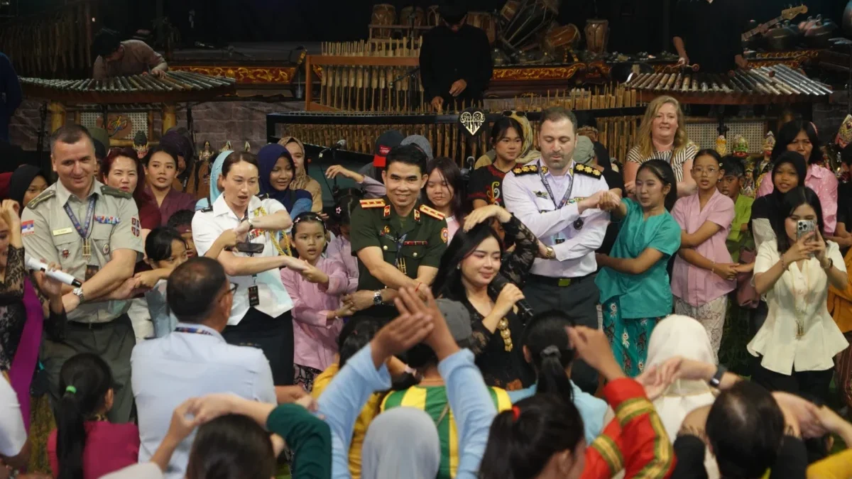 Asintel Panglima TNI Sambut Atase Militer Negara Sahabat dalam MILAT Tour 2026 di Bandung