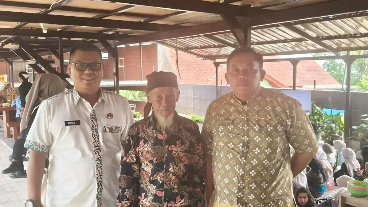 Komitmen Lestarikan Warisan Budaya, Disarpusda Cimahi Ikuti Sosialisasi Digitalisasi Naskah Kuno