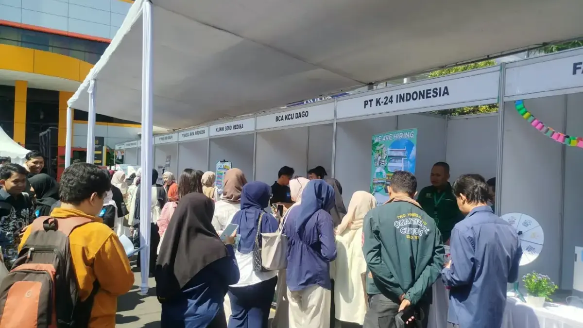 Bhakti Kencana University (BKU) menggelar Job Fair Bhakti Kencana University 2026 pada Kamis (22/10/2026) di k