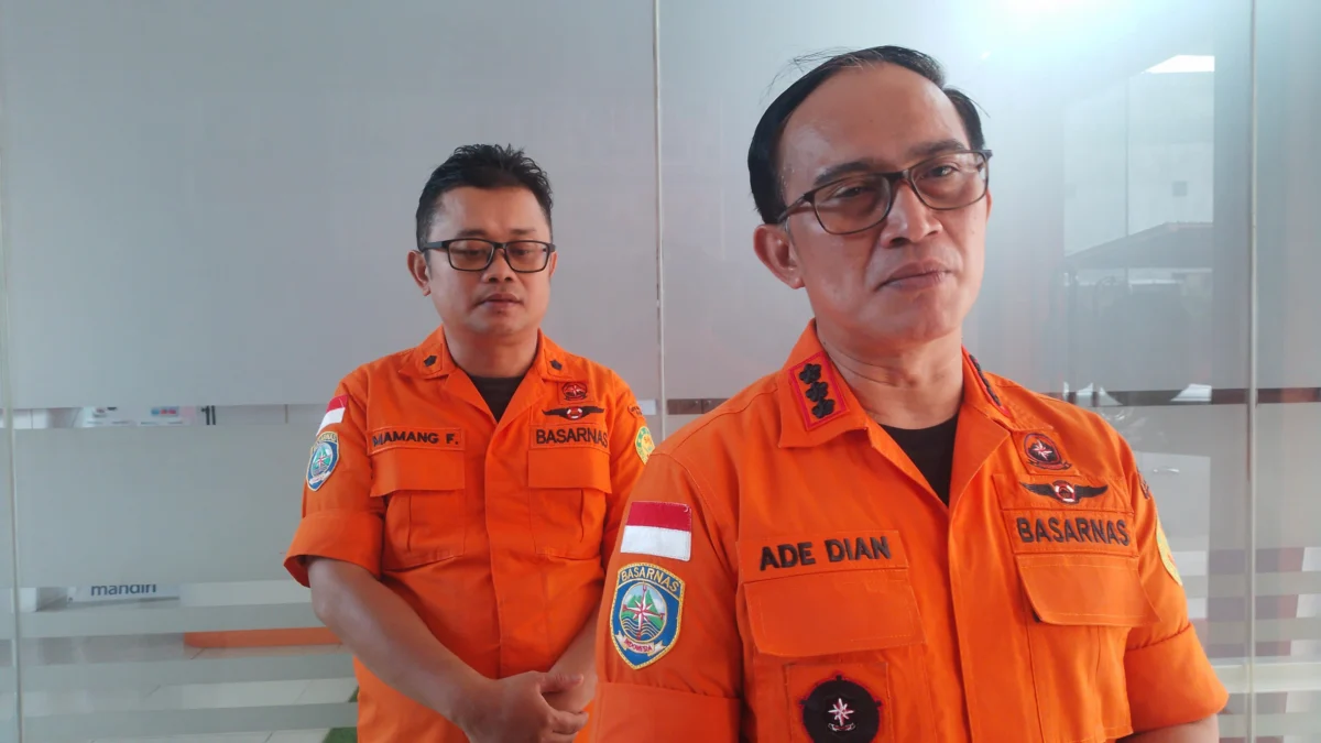 Geografis Jabar Rawan Bencana, Kantor SAR Bandung Imbau Masyarakat Waspada Hadapi Musim Hujan Geografis Jabar Rawan Bencana, Kantor SAR Bandung Imbau Masyarakat Waspada Hadapi Musim Hujan