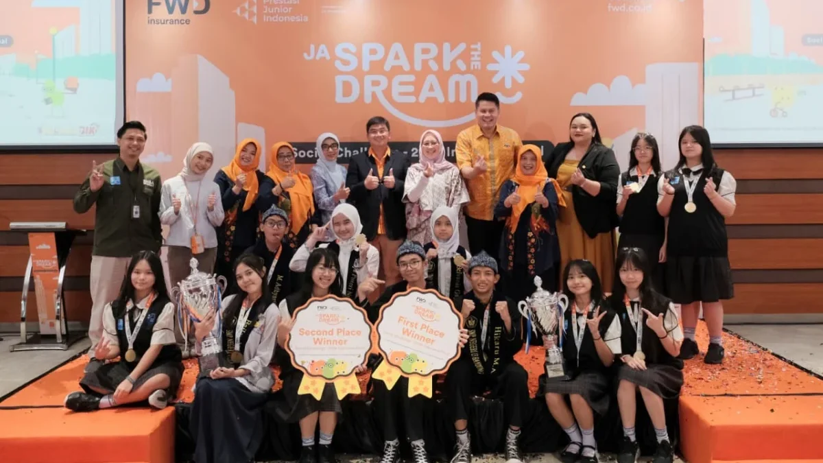 FWD Insurance dan PJI Dorong Penguatan Literasi Pelajar PT FWD Insurance Indonesia bersama Prestasi Junior Indonesia menghadirkan ajang JA SparktheDream Social Challe