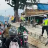 Buka Tutup Jembatan Munjul 2 Diberlakukan, Pengendara Diminta Bersabar