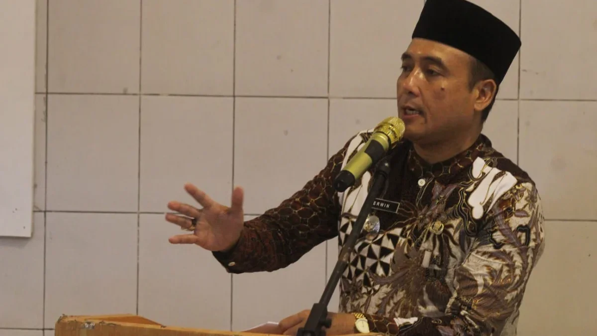 Wakil Wali Kota Bandung, Erwin membuka kegiatan pertemuan warga peduli AIDS (WPA) dalam rangka kolaborasi ber
