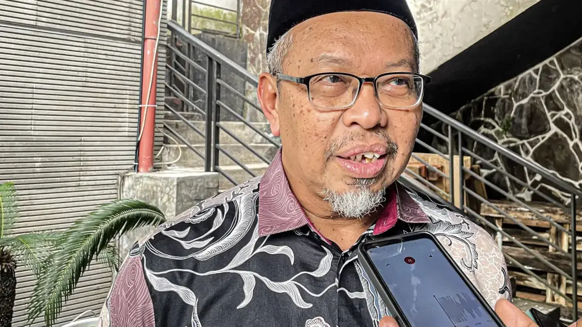 Mahdi Desak Kasus Penyekapan PMI Asal Cililin di Dubai Diusut Tuntas Mahdi Desak Kasus Penyekapan PMI Asal Cililin di Dubai Diusut Tuntas