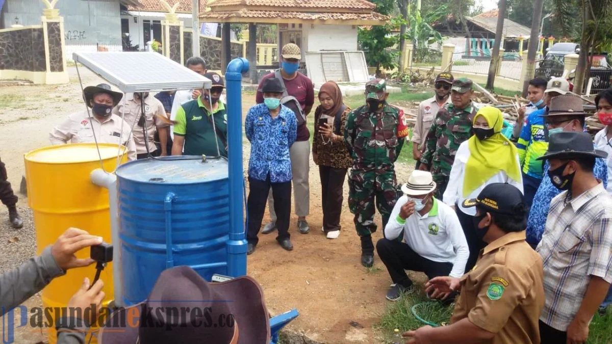 Juru Tulis Desa Bojonegara Ciptakan Mesin Pembakar Sampah Juru Tulis Desa Bojonegara Ciptakan Mesin Pembakar Sampah
