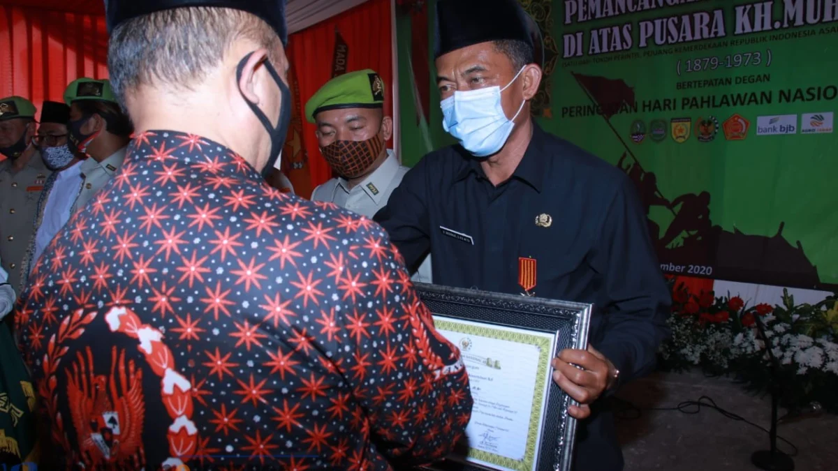 Bupati Subang Terima Penghargaan Kejuangan 9 Windu Kemerdekaan RI