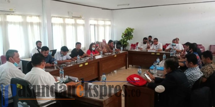 Usulan UMK Tunggu Keputusan Bupati Usulan UMK Tunggu Keputusan Bupati