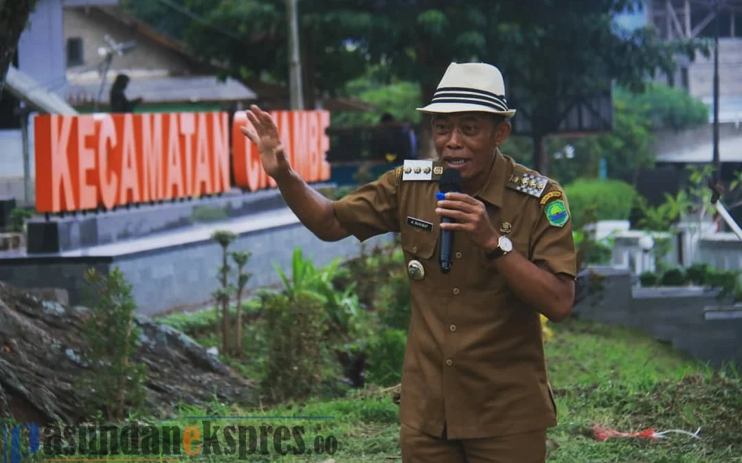 Bupati Subang: Jalan Rusak Akan Diperbaiki Tahun 2021 Bupati Subang: Jalan Rusak Akan Diperbaiki Tahun 2021