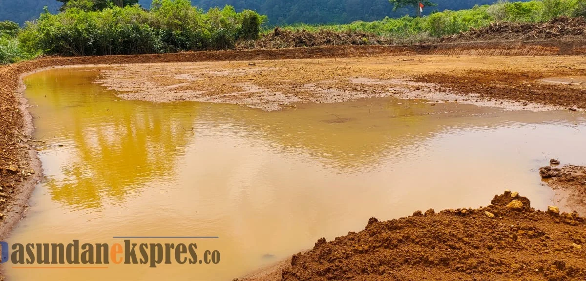 Tidak Mau Bencana Banjir Bandang Terulang, Lima Organisasi Lingkungan Tolak Pembangunan Wisata di Kebun Teh