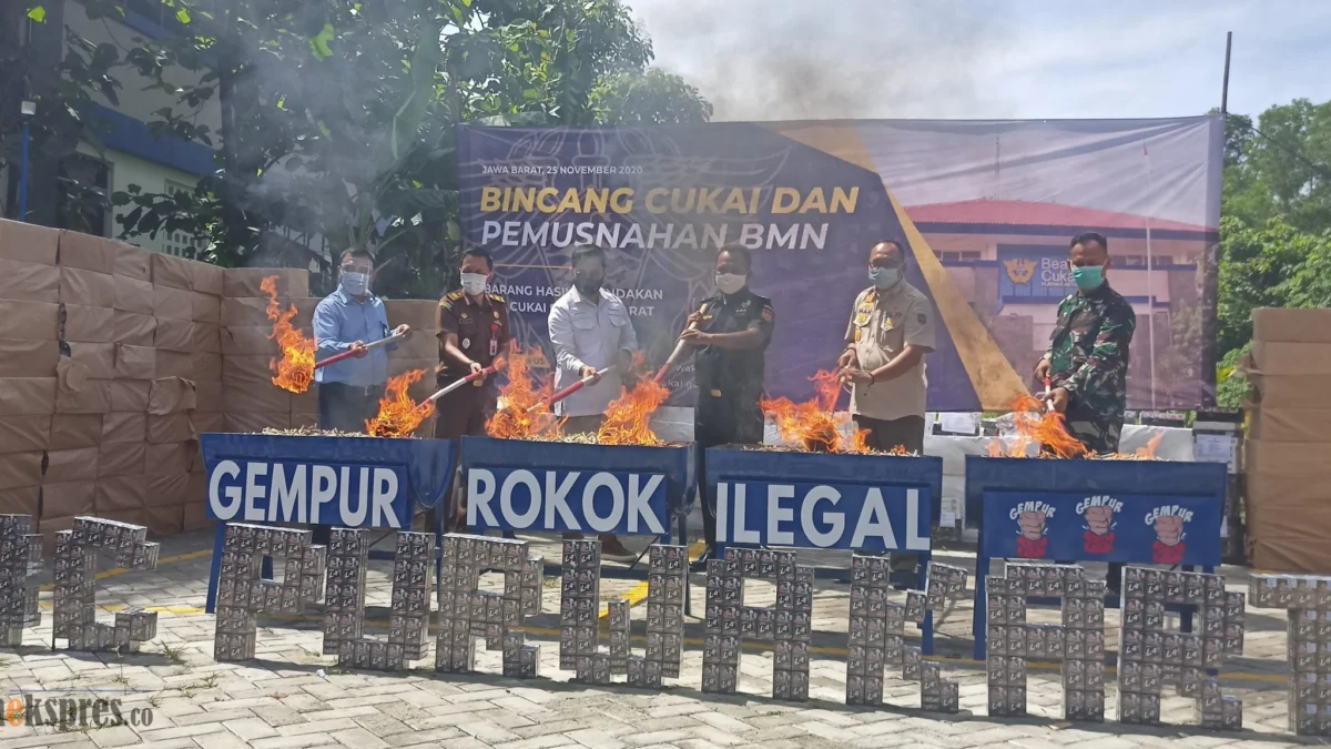 930.800 Rokok Tanpa Cukai Senilai Rp669 juta Dimusnahkan