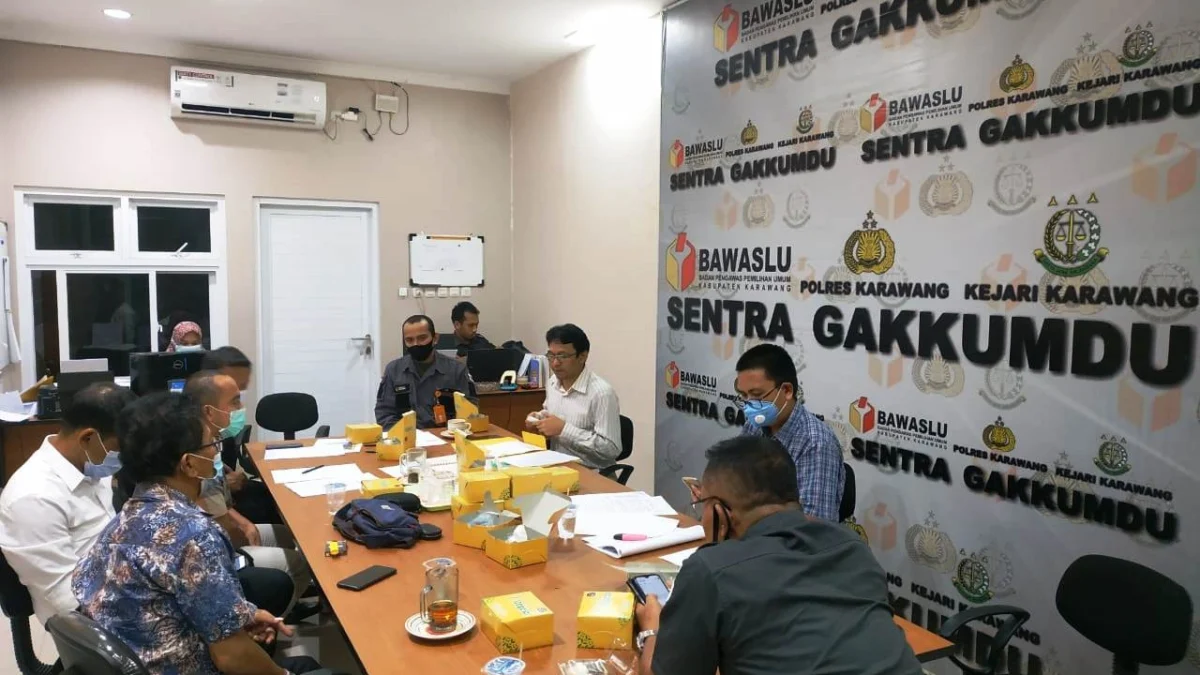 Belum Penuhi Unsur Pelanggaran, Bawaslu Karawang Bebaskan Tudingan Kadis dan Kades