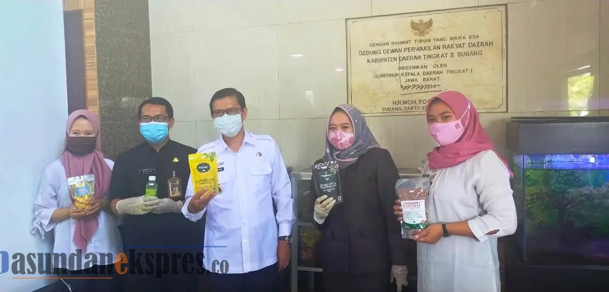 Pojok PLUT Subang Sediakan Ragam Produk UMKM Pojok PLUT Subang Sediakan Ragam Produk UMKM