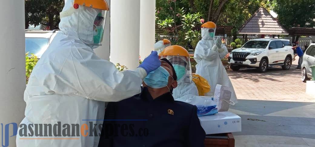 Sehari 75 Orang Terpapar Covid-19 di Karawang Sehari 75 Orang Terpapar Covid-19 di Karawang