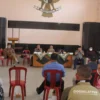 Bau Menyengat, Warga Keluhkan Polusi Kotoran Sapi di Jalancagak