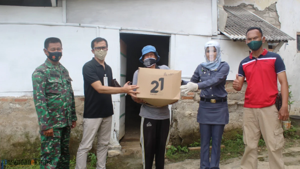 Bantuan untuk Masyarakat Terus Mengalir Bantuan untuk Masyarakat Terus Mengalir