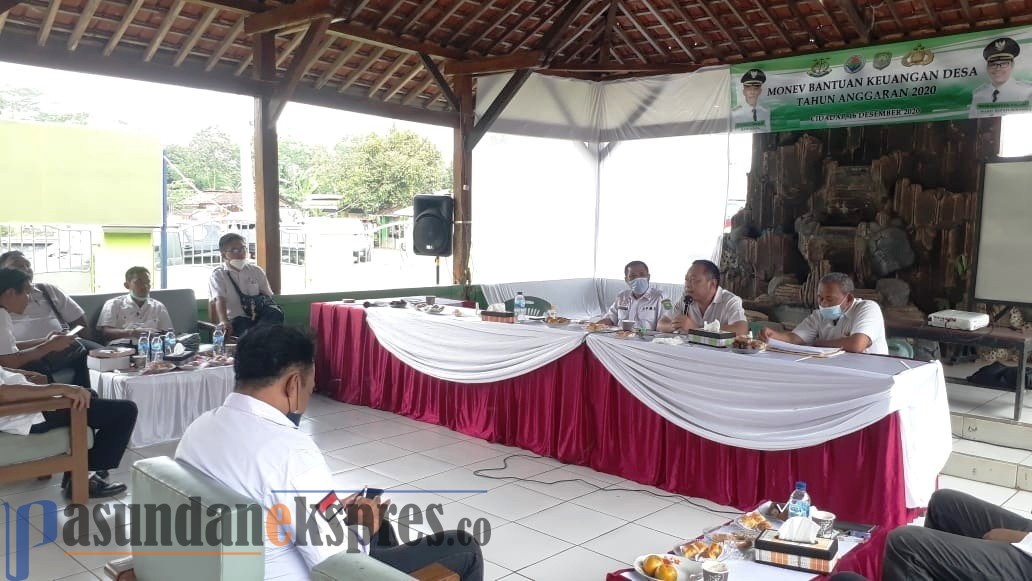 Monev Keuangan Desa Jadi Barometer Kinerja Pemdes Monev Keuangan Desa Jadi Barometer Kinerja Pemdes
