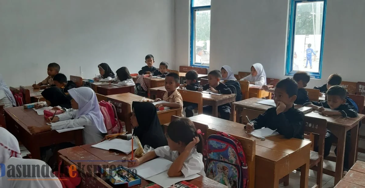 Sekolah Tatap Muka Masih Dievaluasi