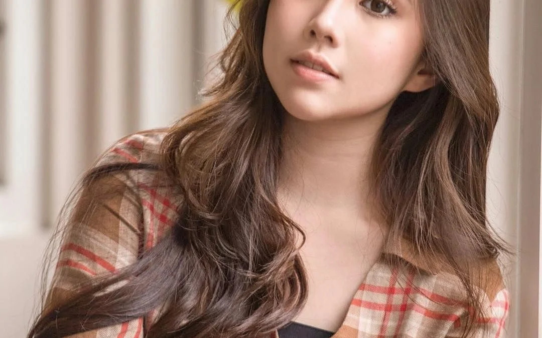 Agatha Chelsea Trilogi Prestasi Agatha Chelsea