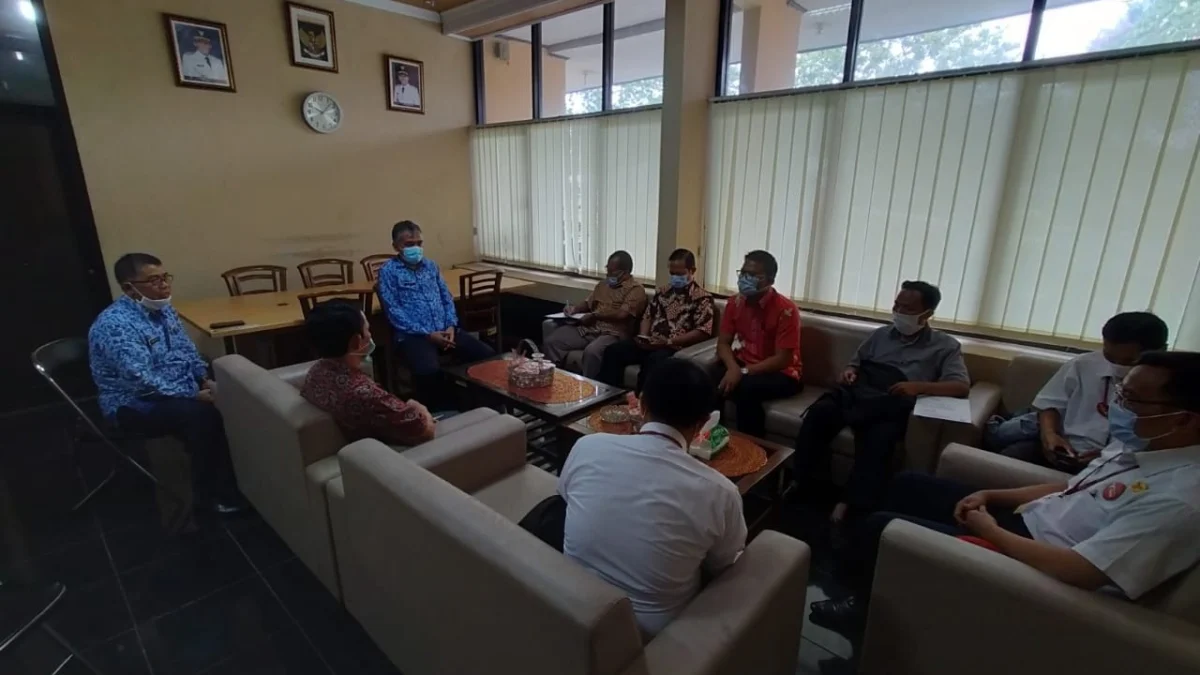 Hebat! Produk UMKM Subang Akan Segera Dijual di Toko Modern Hebat! Produk UMKM Subang Akan Segera Dijual di Toko Modern