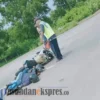 Melaju Kencang, Motor Sport Tabrak Minibus di Jalur Pantura