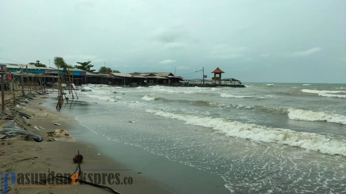 Dijaga Aparat Gabungan, Pantai Pondok Bali Ditutup Dijaga Aparat Gabungan, Pantai Pondok Bali Ditutup
