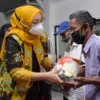 Ambu Siap jadi Orang Pertama di Vaksin di Purwakarta
