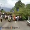 Pohon Tumbang, Kendaraan Menuju Subang Selatan Tersendat
