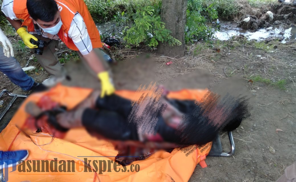 Geger, Penemuan Mayat Terbungkus Kasur di Karawang Geger, Penemuan Mayat Terbungkus Kasur di Karawang