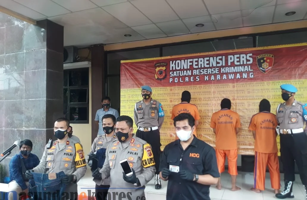 Polres Karawang Ringkus Tiga Pelaku Pembunuhan Jasad Digulung Kasur, Ini Motifnya