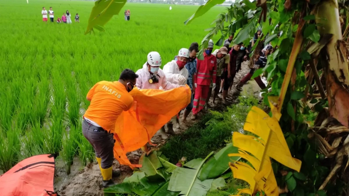 Pelaku Pembunuhan Siswi SMP Karawang Ditangkap, Korban Diperkosa lalu Dijerat Tali Sweater