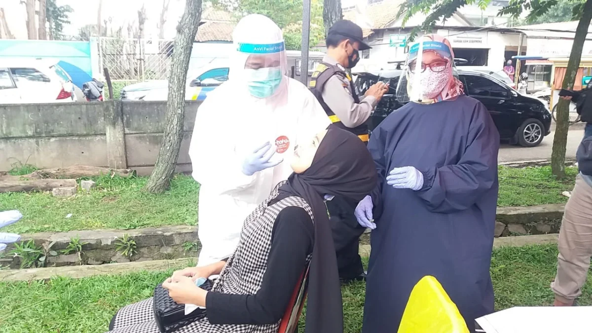 AA Umbara Mulai Membaik Tapi Tetap Dikarantina aa umbara covid-19