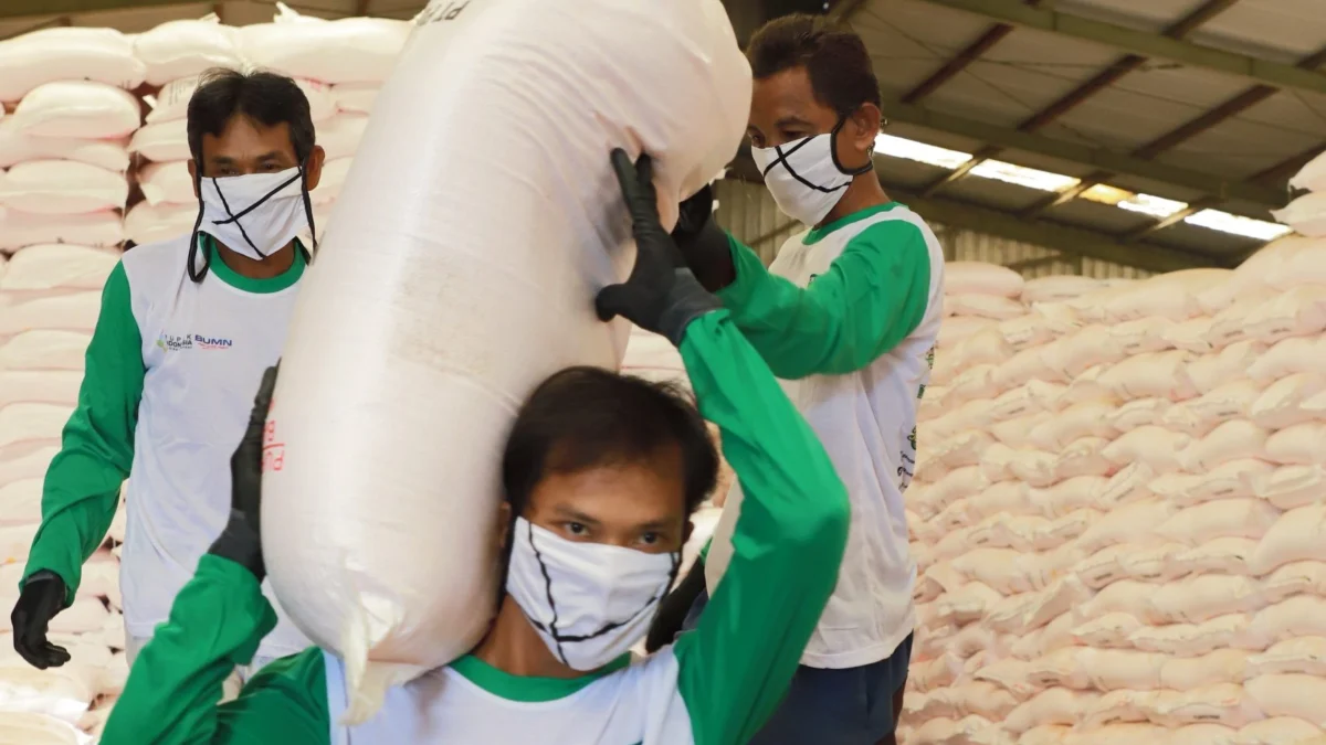 Pastikan Stok Pupuk Wilayah Jabar Cukup Pastikan Stok Pupuk Wilayah Jabar Cukup