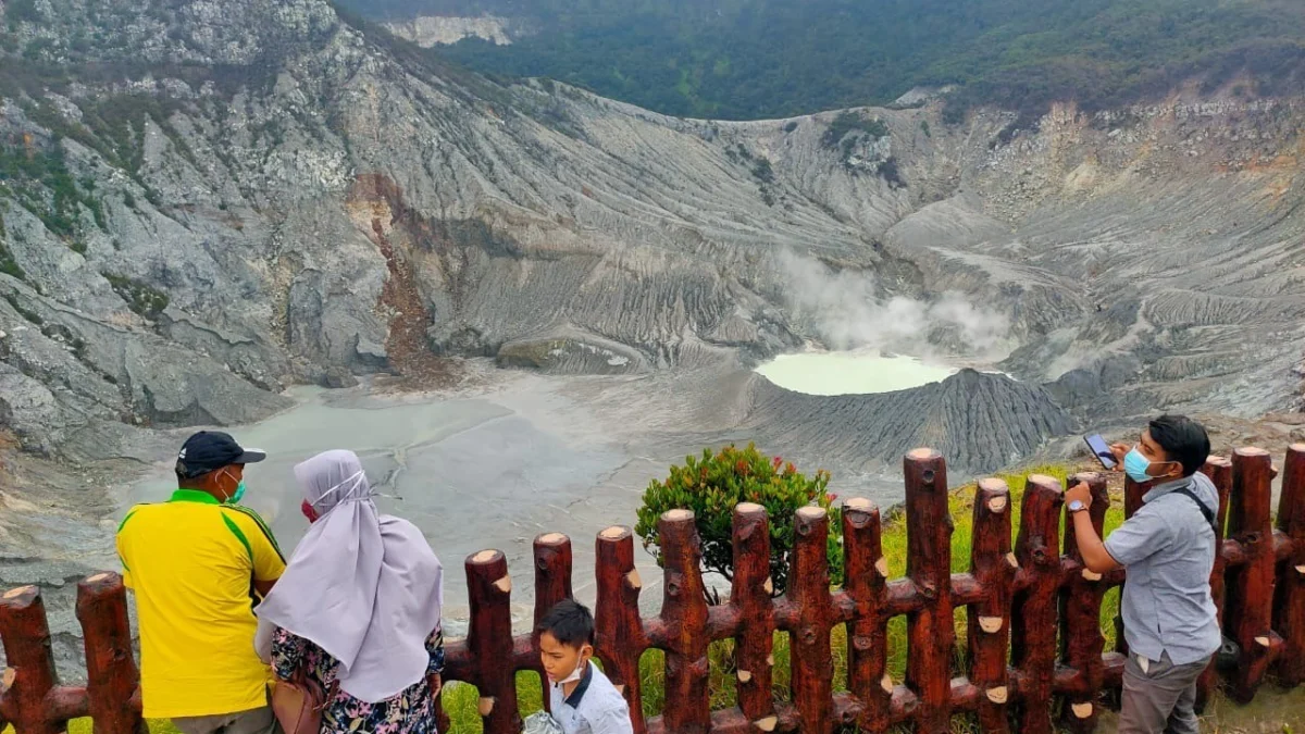 TWA Tangkuban Perahu Sepi Pengunjung