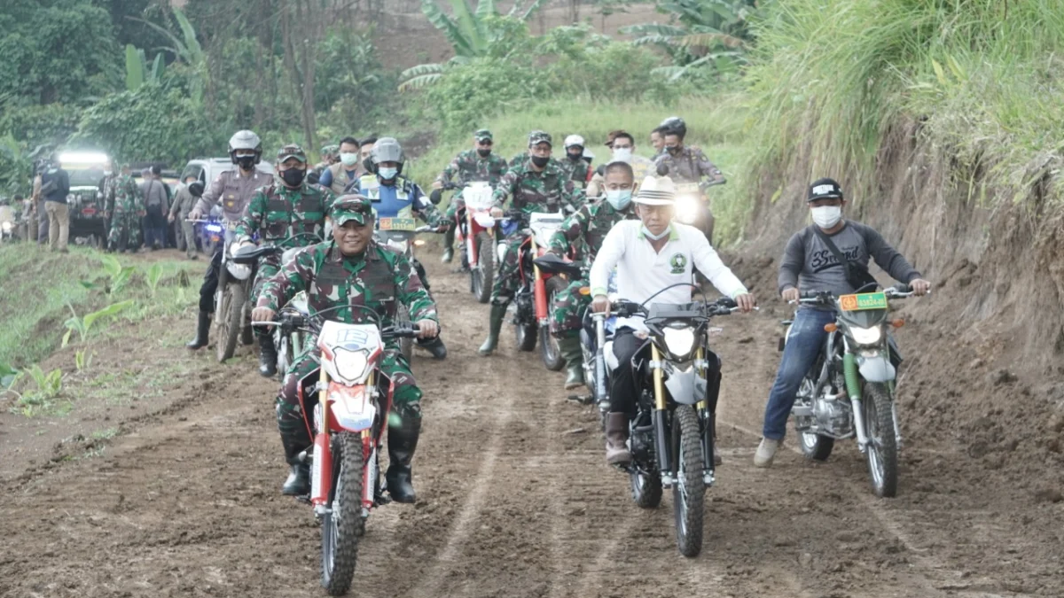 Jalan Serangpanjang-Cipeundeuy