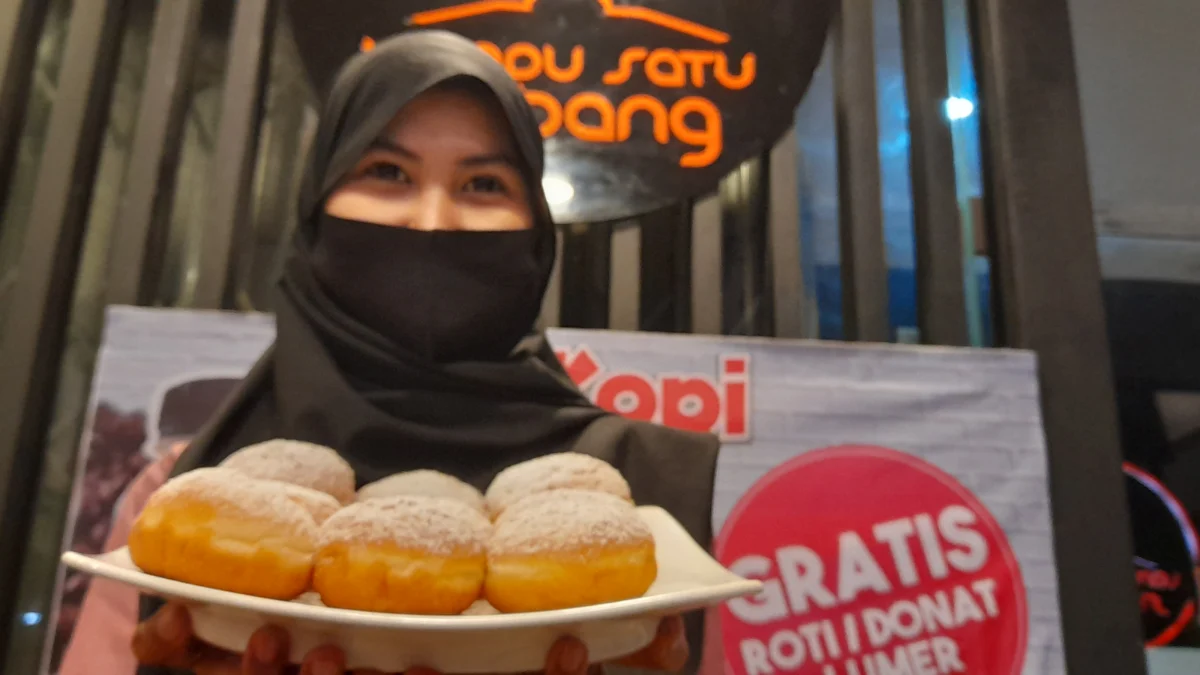 Donat Lumer, Es Kopi Cendol dan Es Kopi Mantan Menu Baru di Rotkop